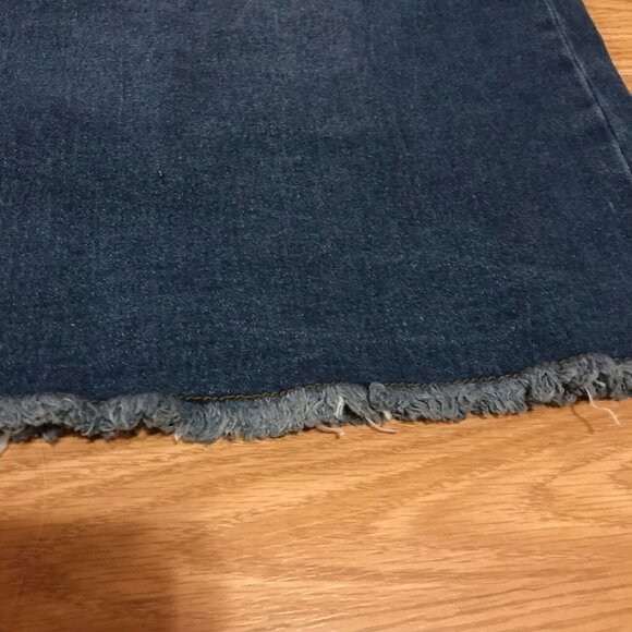 Allegra Denim Midi Skirt Size Large With Frayed Hem & Snap Button Detail - Picture 6 of 14